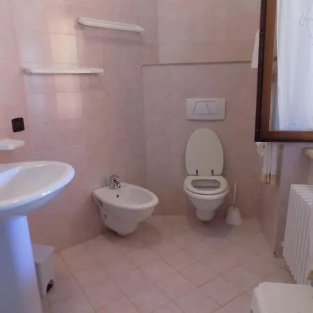Apartment In The Vineyards For Up To 4 People *