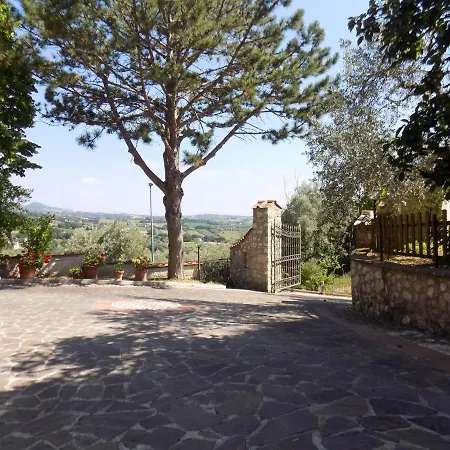 Apartment In The Vineyards For Up To 4 People *