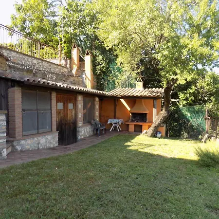 Apartment In The Vineyards For Up To 4 People *